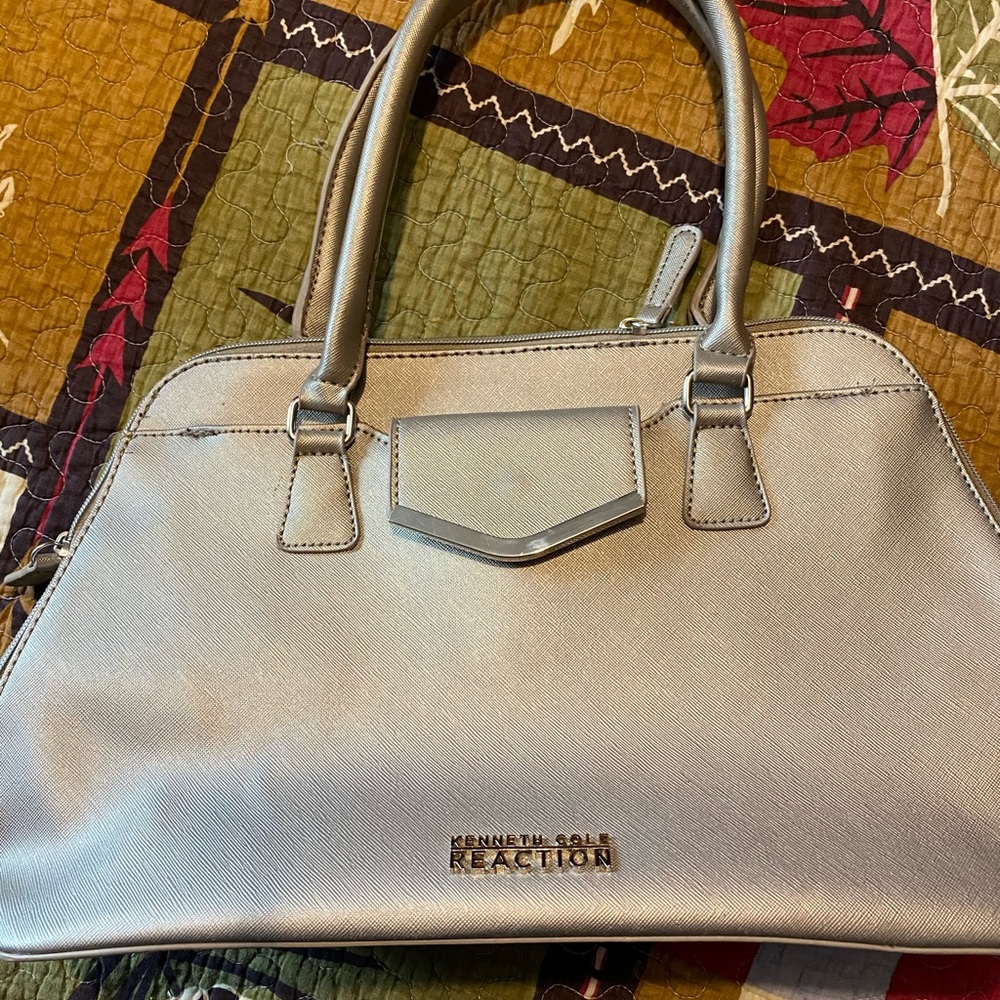 Kenneth Cole bag